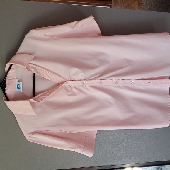 ico Uniforms Tops - Ico Uniforms Button Down Stretchy Shirt Top